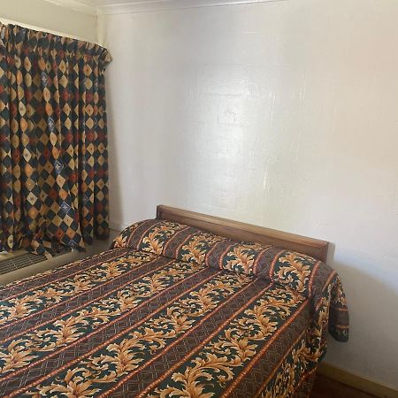 Johnston'S Motel Garberville Dış mekan fotoğraf