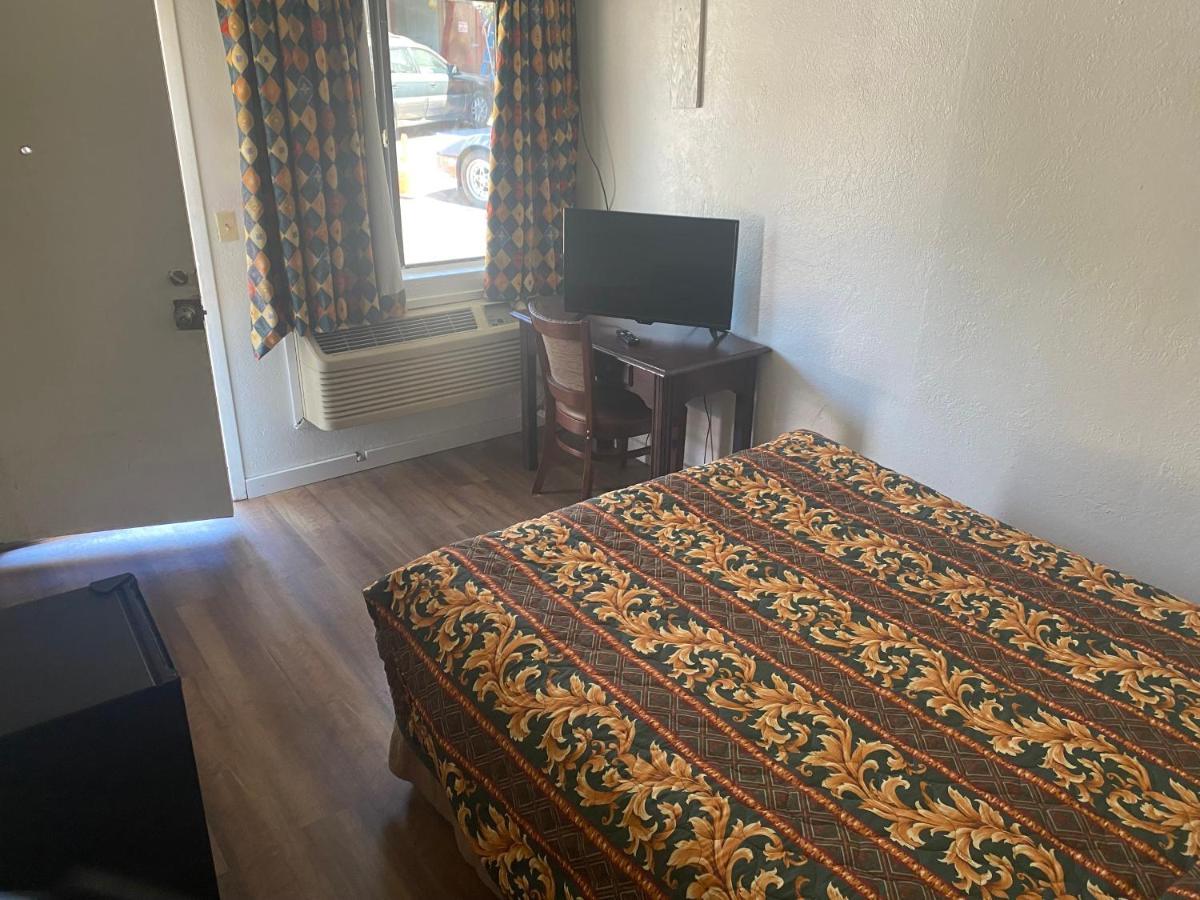 Johnston'S Motel Garberville Dış mekan fotoğraf